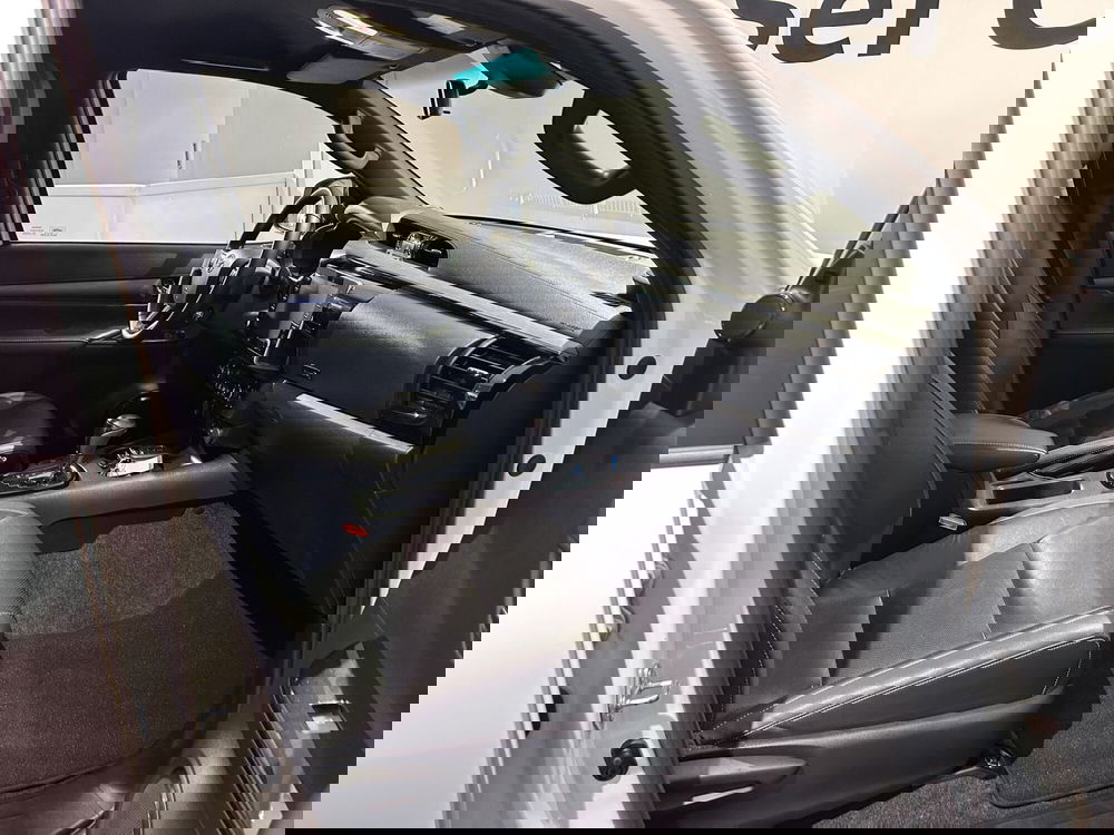 Toyota Hilux usata a Milano (12)