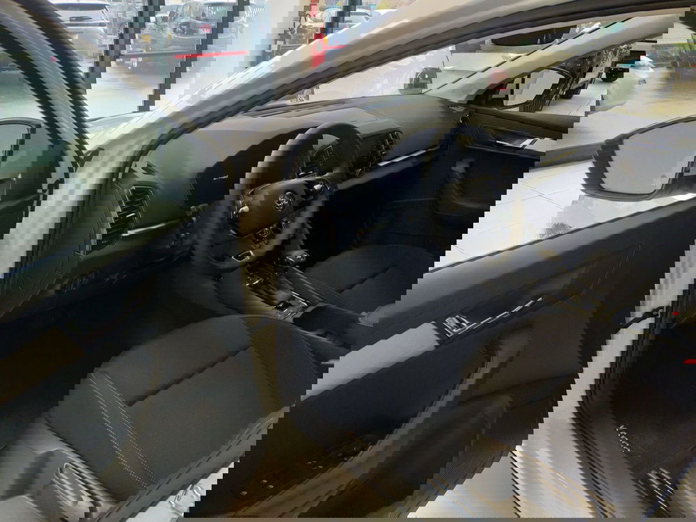 Skoda Karoq nuova a Reggio Emilia (10)