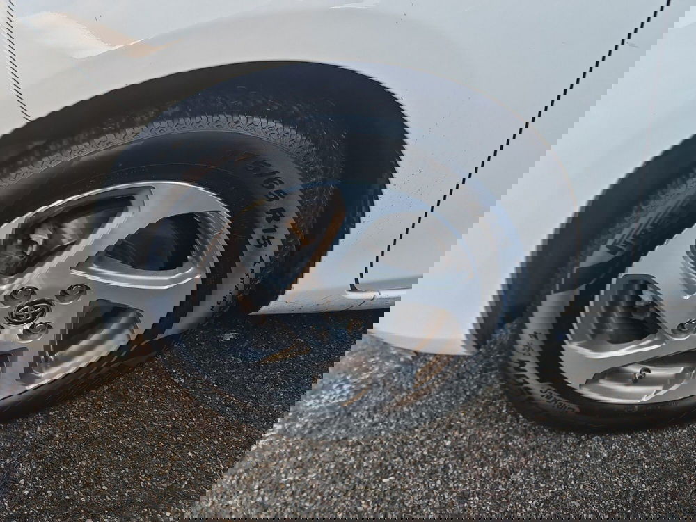 Toyota Yaris usata a Bologna (7)