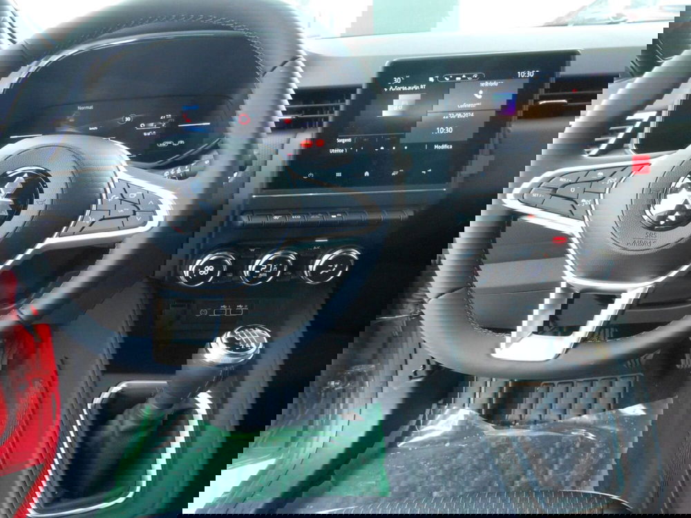 Mitsubishi Colt nuova a Pordenone (10)