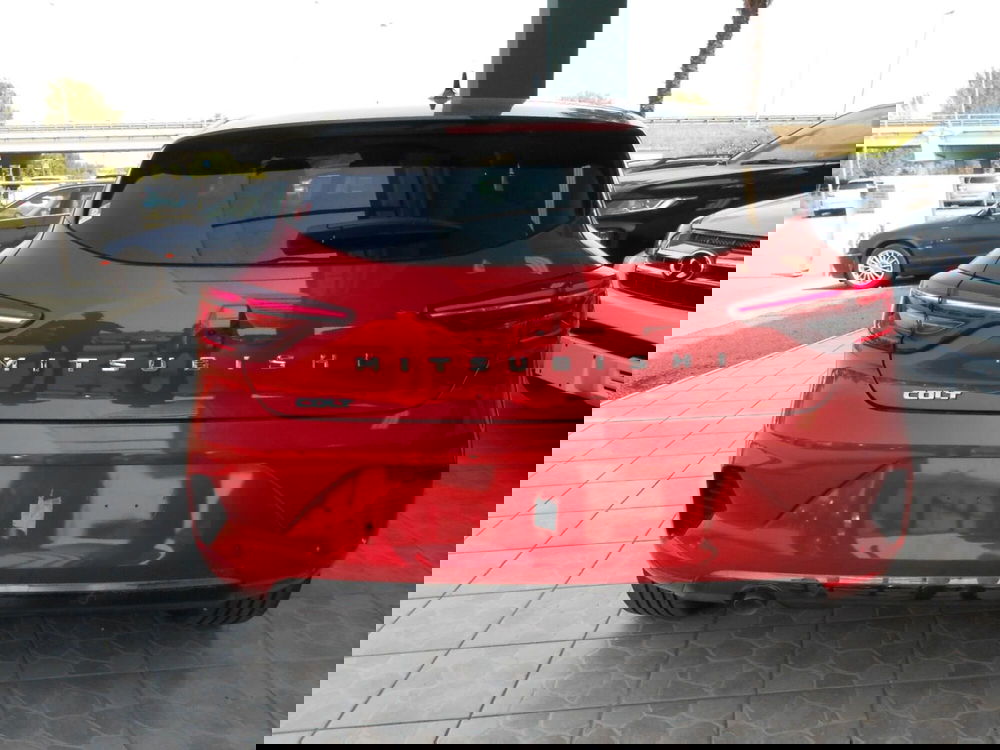 Mitsubishi Colt nuova a Pordenone (4)