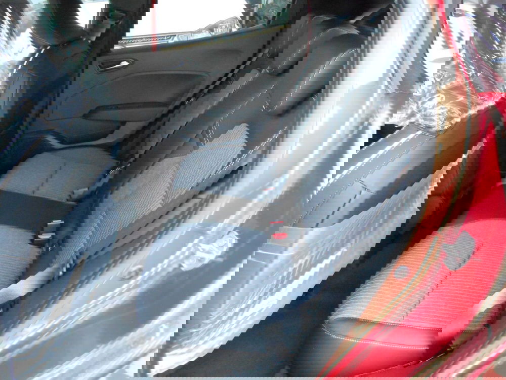 Mitsubishi Colt nuova a Pordenone (8)