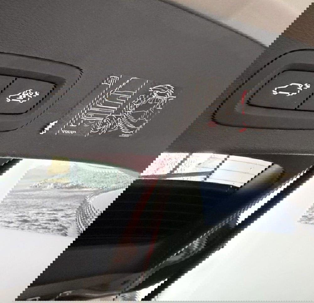 Volvo XC40 usata a Parma (14)