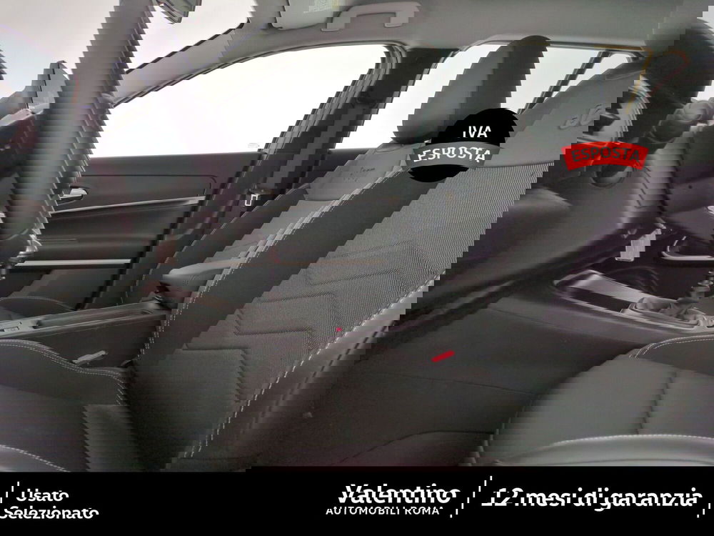 Jeep Avenger usata a Roma (6)