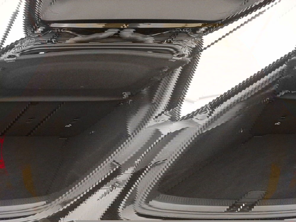 Mercedes-Benz Classe A Sedan usata a Bari (14)