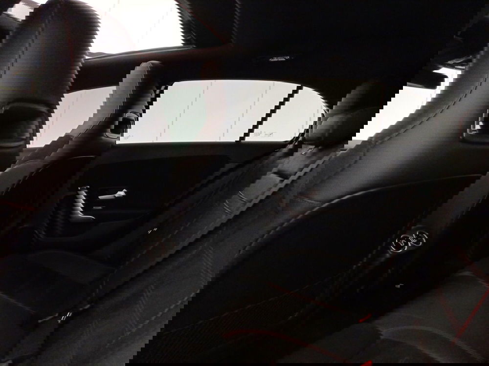 Mercedes-Benz Classe A Sedan usata a Bari (8)