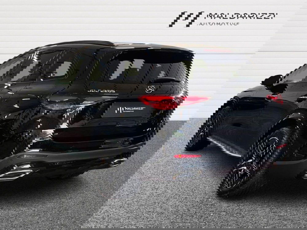 Mercedes-Benz GLC SUV usata a Bari (4)