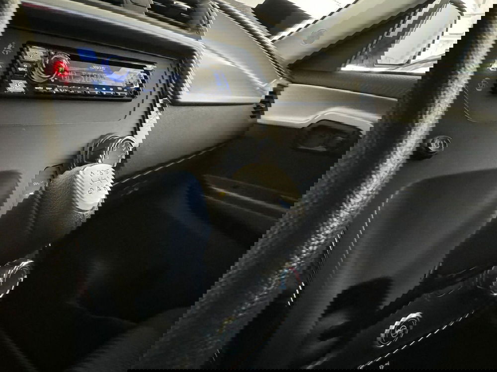 Mahindra KUV100 usata a Ferrara (12)