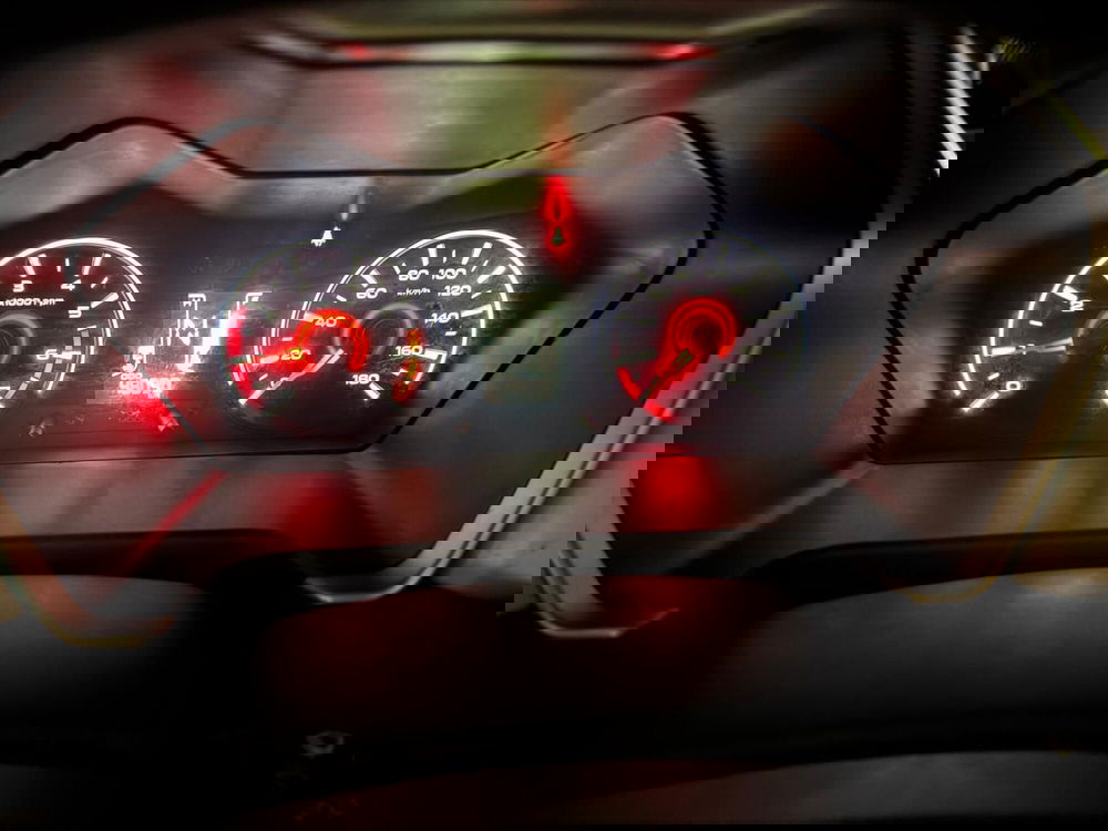 Mahindra KUV100 usata a Ferrara (9)