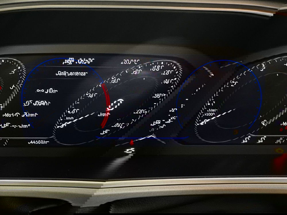 Volkswagen T-Roc Cabrio usata a Padova (11)