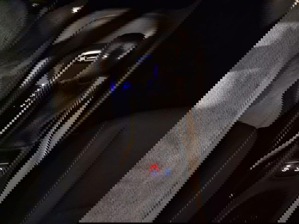 Toyota Corolla Touring Sports usata a Genova (16)