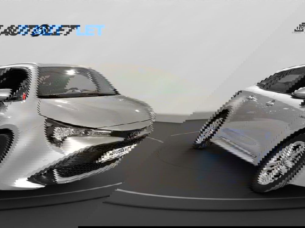 Toyota Corolla Touring Sports usata a Genova (3)