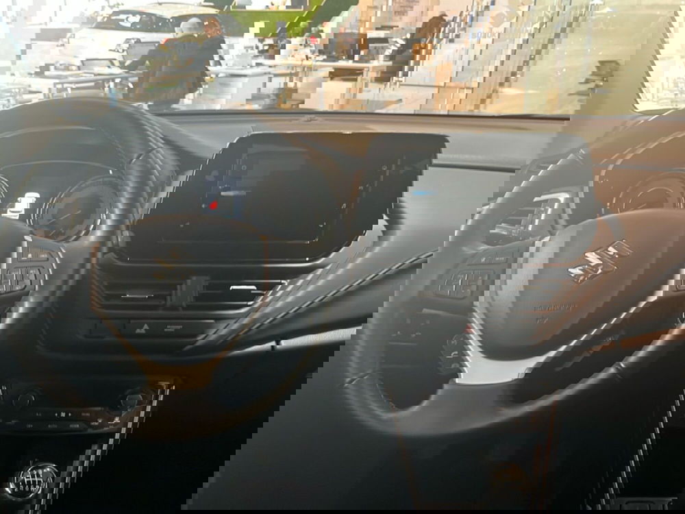 Suzuki S-Cross nuova a Vercelli (11)