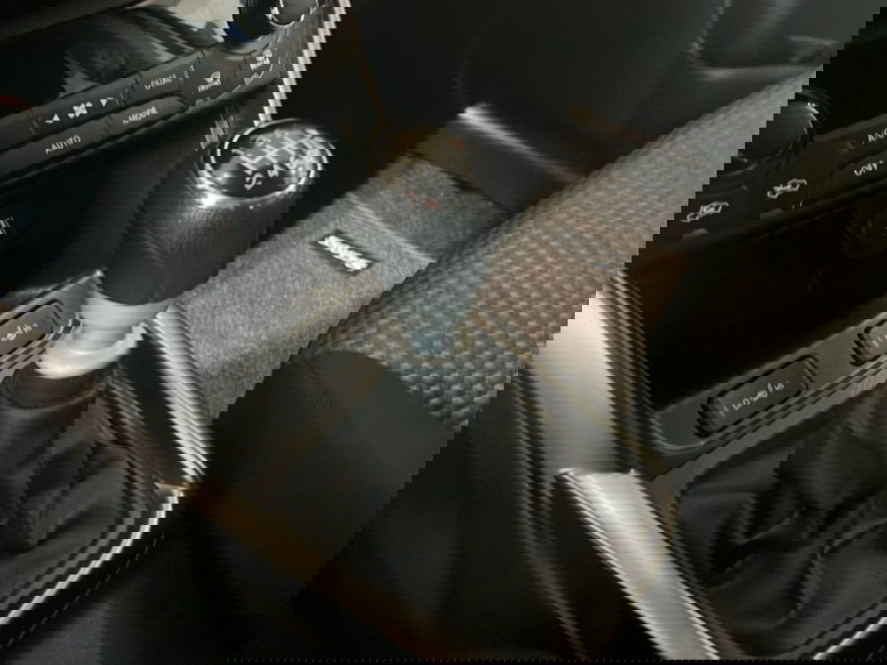 Suzuki S-Cross nuova a Vercelli (12)