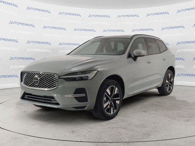 Volvo XC60 2.0 b5 mhev Core awd auto nuova a Como