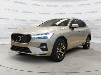 Volvo XC60 T6 Recharge AWD Plug-in Hybrid automatico Core nuova a Como