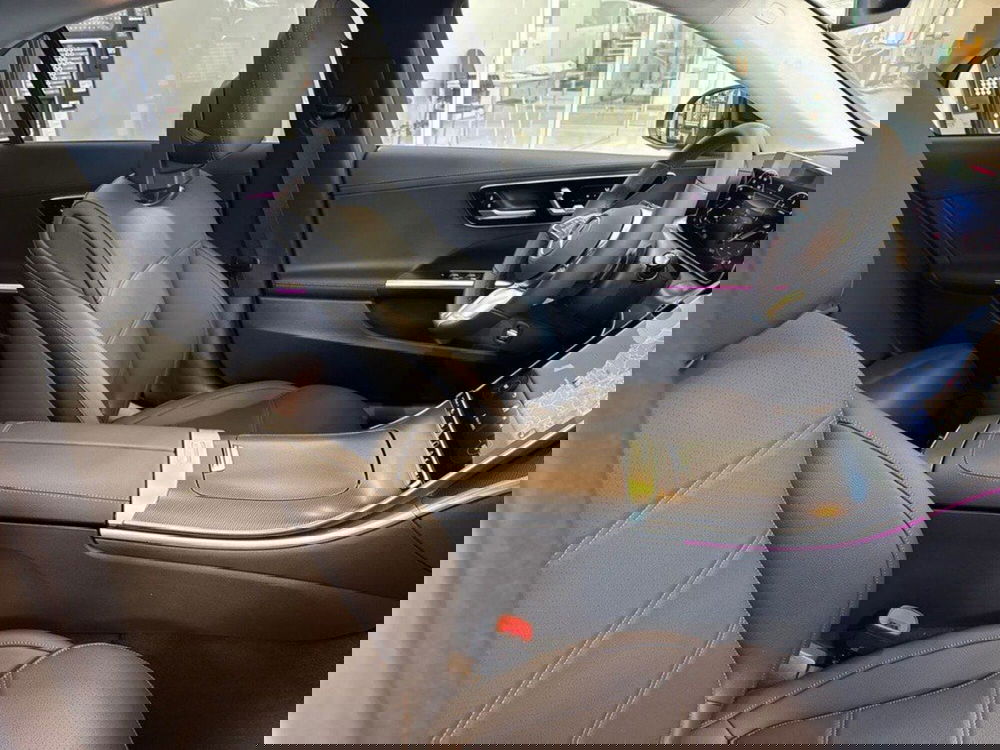 Mercedes-Benz Classe C nuova a Rimini (14)