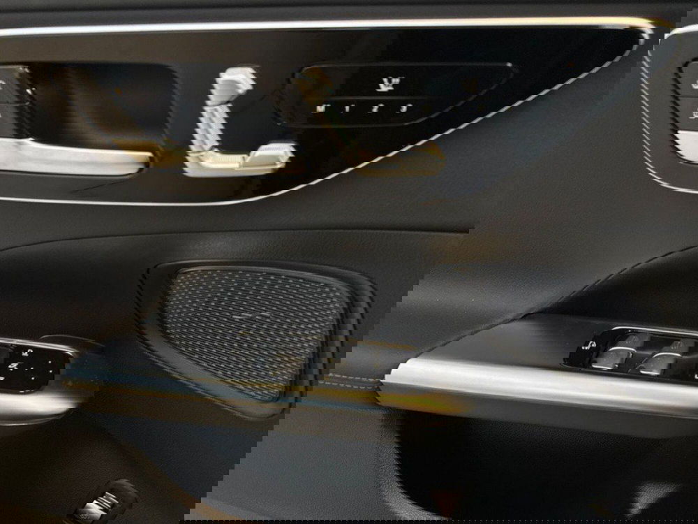 Mercedes-Benz Classe C nuova a Rimini (17)