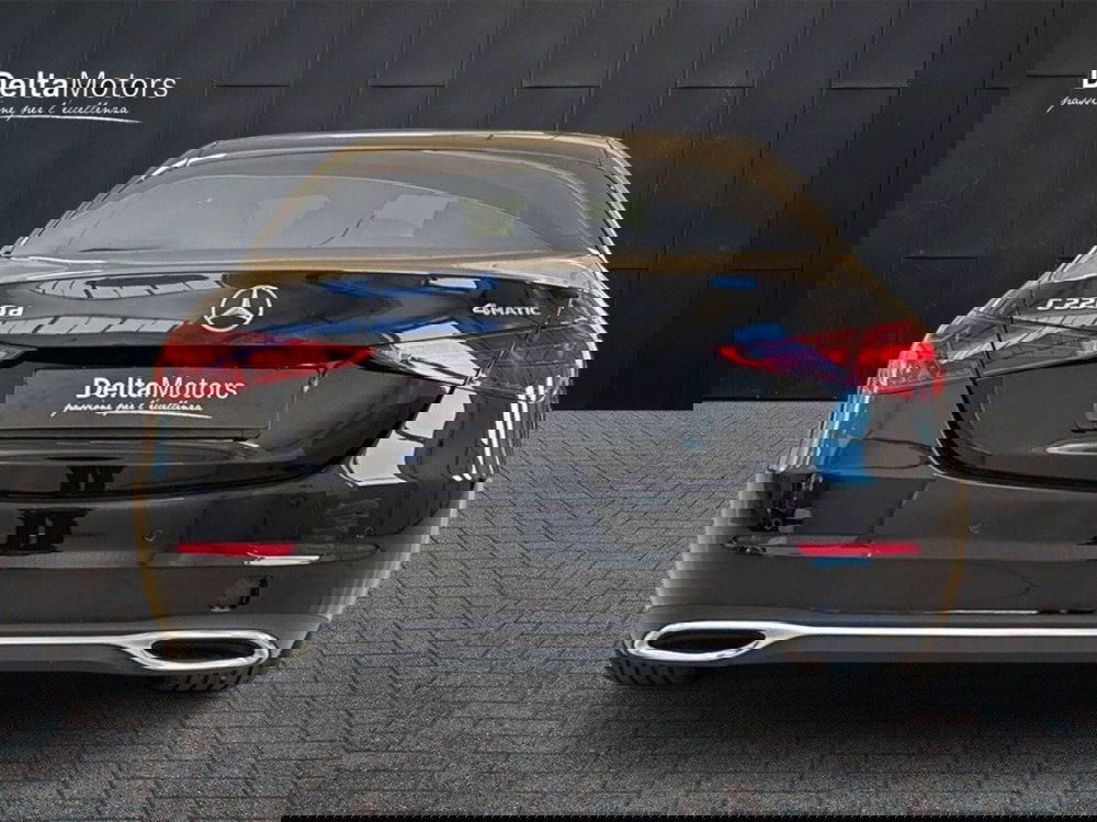 Mercedes-Benz Classe C nuova a Rimini (4)