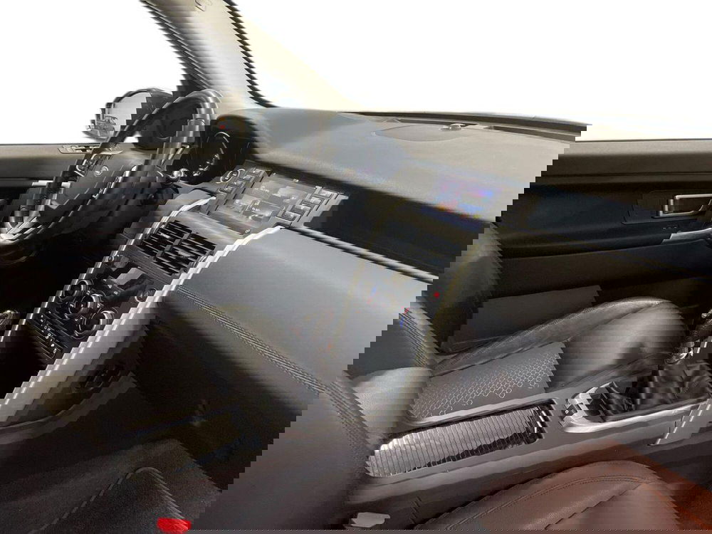 Land Rover Discovery Sport usata a Macerata (12)