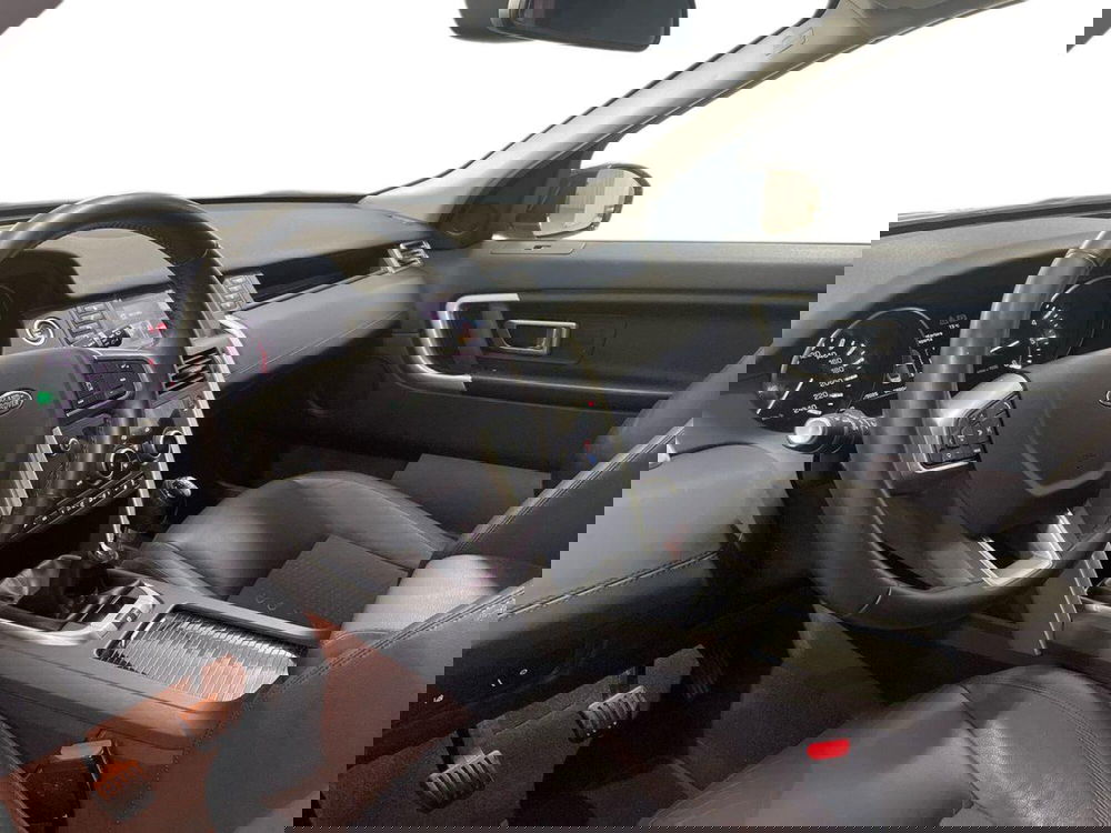 Land Rover Discovery Sport usata a Macerata (16)