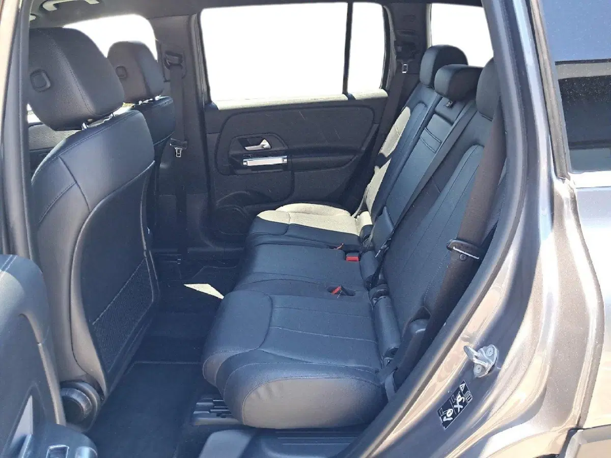 Mercedes-Benz GLB usata a Caserta (11)
