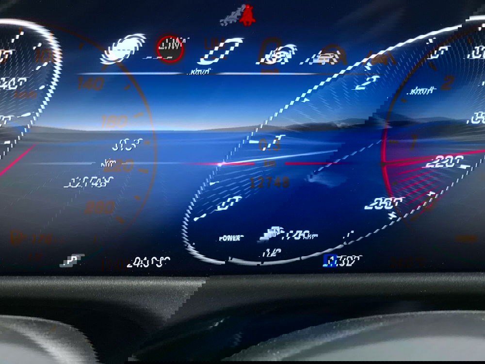 Mercedes-Benz Classe E usata a Napoli (11)