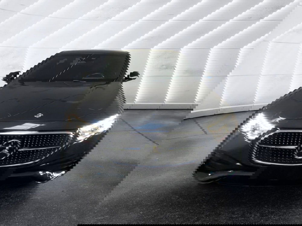 Mercedes-Benz Classe E usata a Napoli (3)