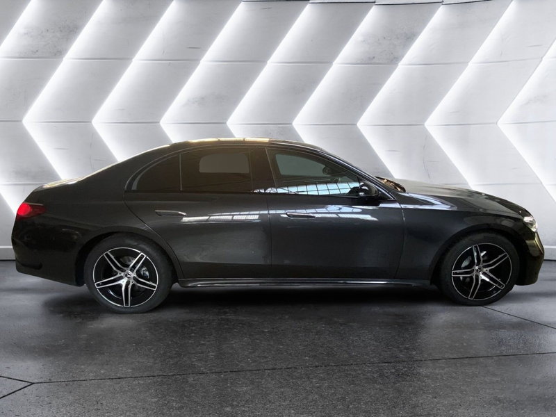 Mercedes-Benz Classe E usata a Napoli (6)