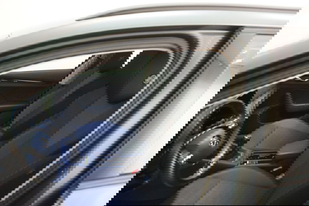 Skoda Octavia Station Wagon usata a Torino (9)