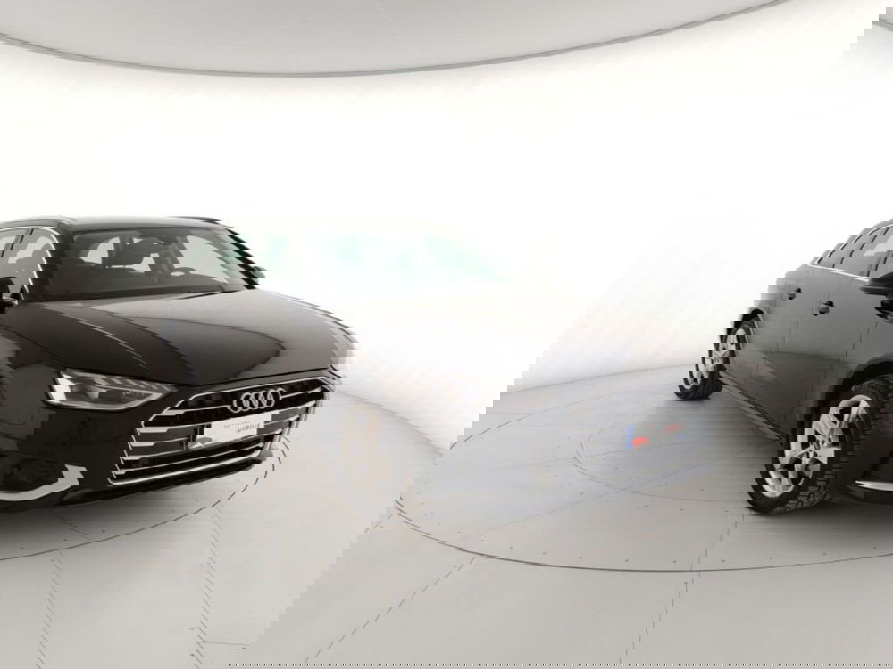 Audi A4 Avant usata a Massa-Carrara (4)