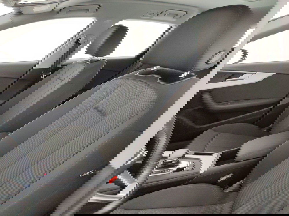 Audi A4 Avant usata a Massa-Carrara (9)