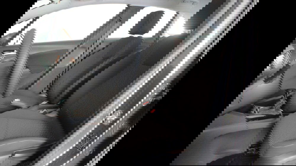 Opel Crossland X usata a Palermo (11)