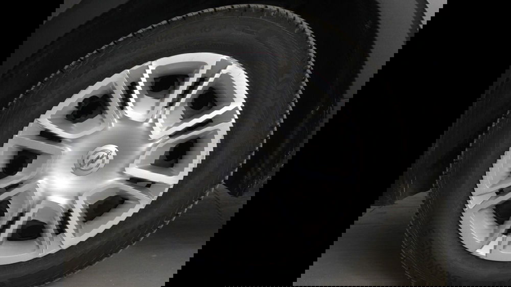 Opel Crossland X usata a Palermo (13)