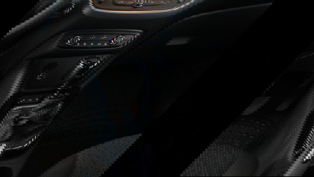 Opel Crossland X usata a Palermo (14)