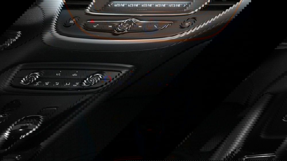 Opel Crossland X usata a Palermo (19)