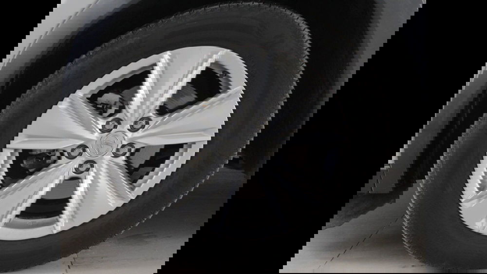 Lexus UX usata a Palermo (14)