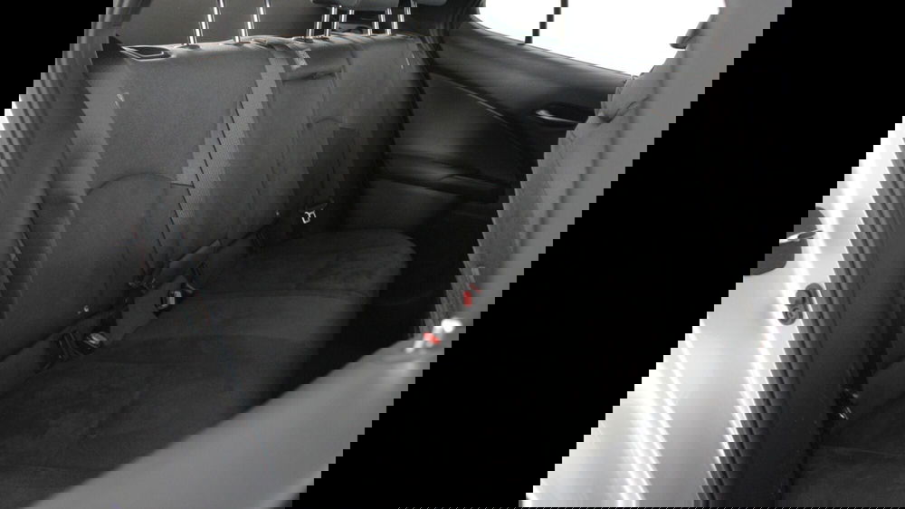 Lexus UX usata a Palermo (7)