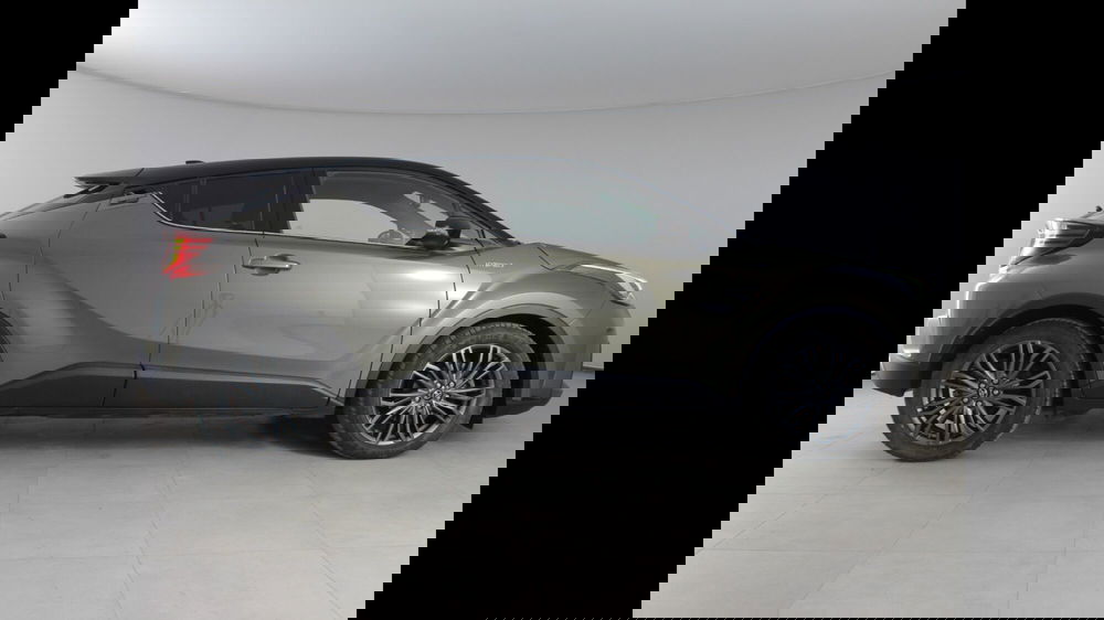 Toyota Toyota C-HR usata a Palermo (14)