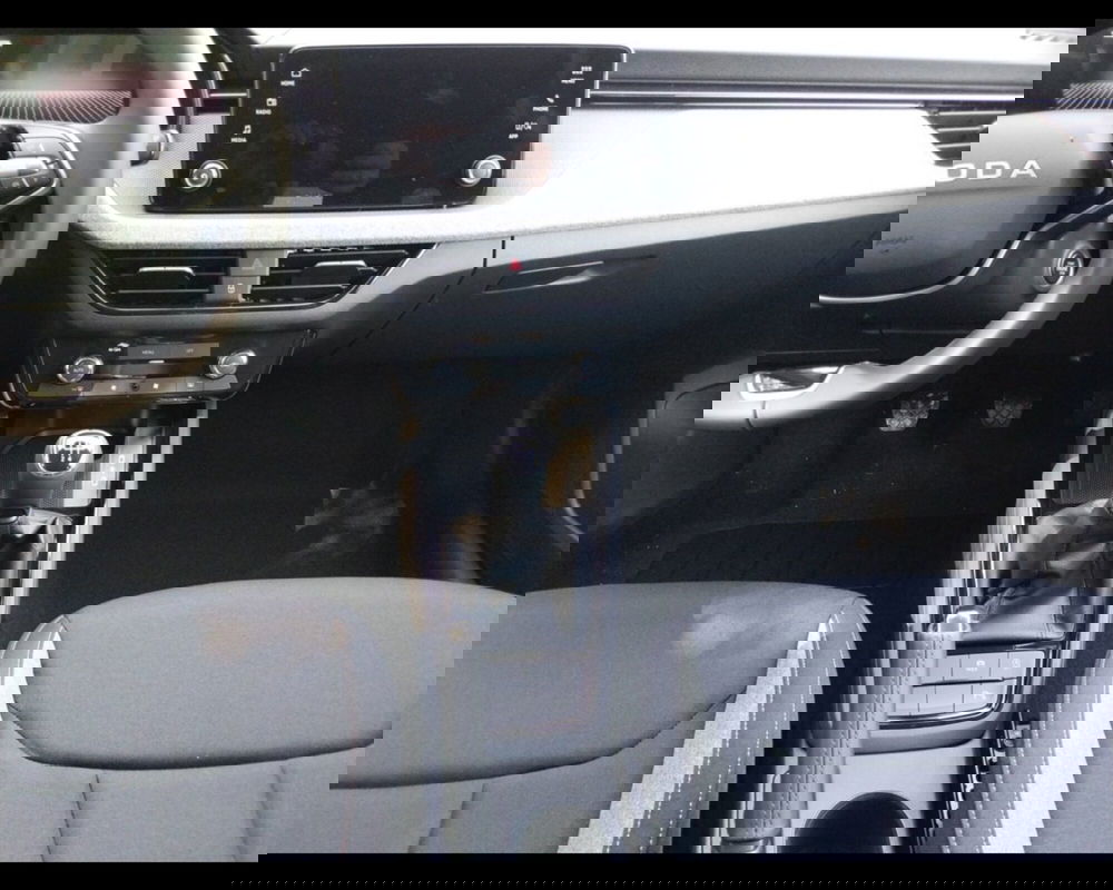 Skoda Kamiq nuova a Ravenna (13)