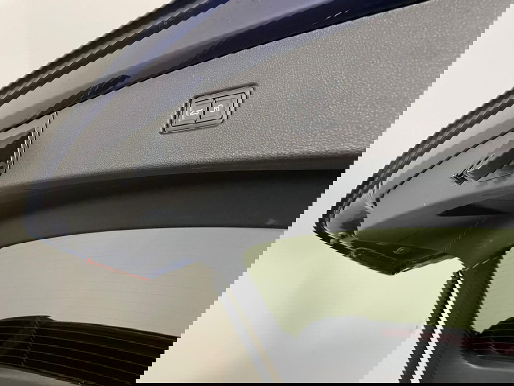 Audi Q5 Sportback usata a Taranto (9)