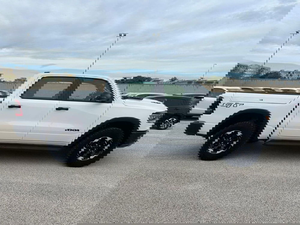 Ram Ram Pick-up nuova a Bari (4)