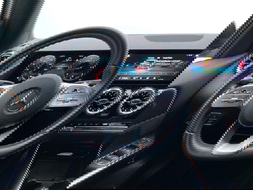 Mercedes-Benz GLA SUV usata a Firenze (11)