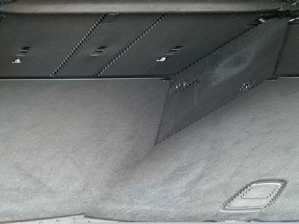 Mercedes-Benz GLA SUV usata a Firenze (8)