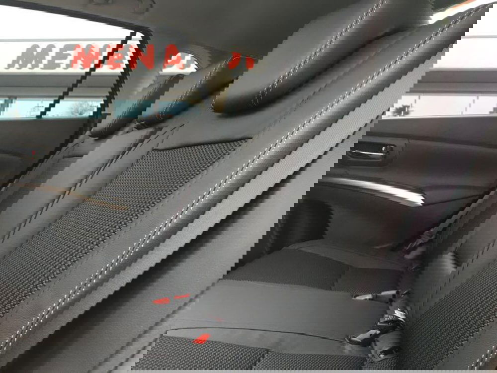 Suzuki S-Cross nuova a Cuneo (9)