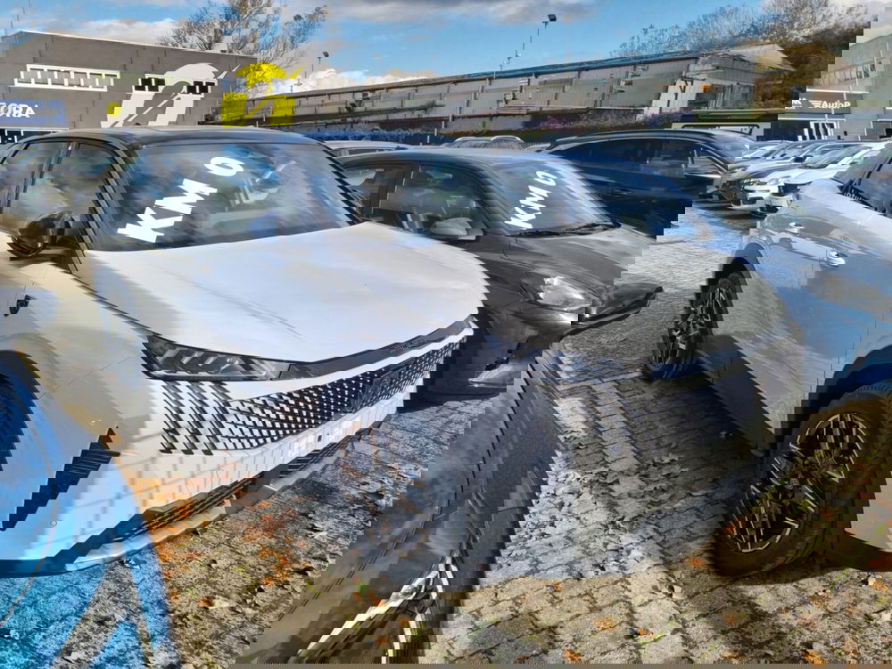 Peugeot 3008 nuova a Lucca (18)