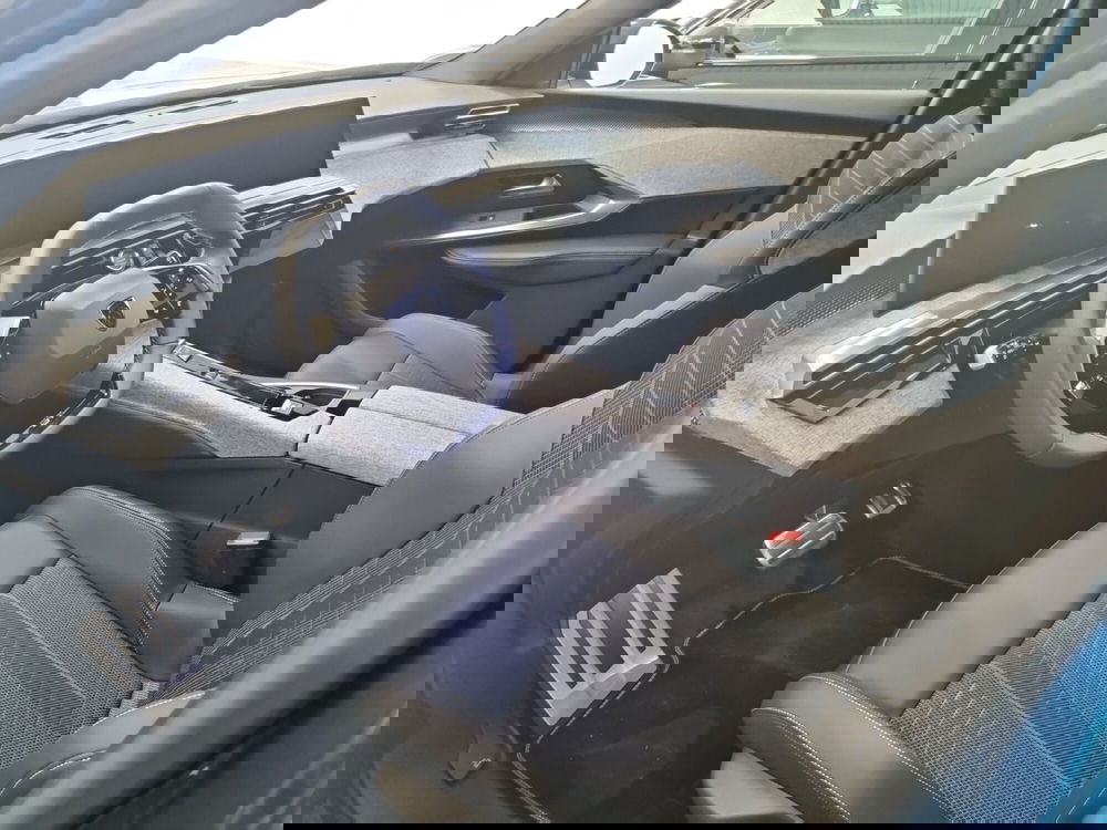 Peugeot 3008 nuova a Lucca (4)