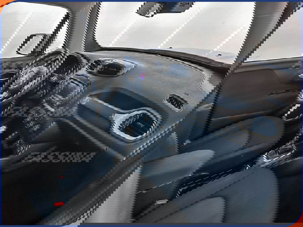 Jeep Renegade usata a Milano (12)