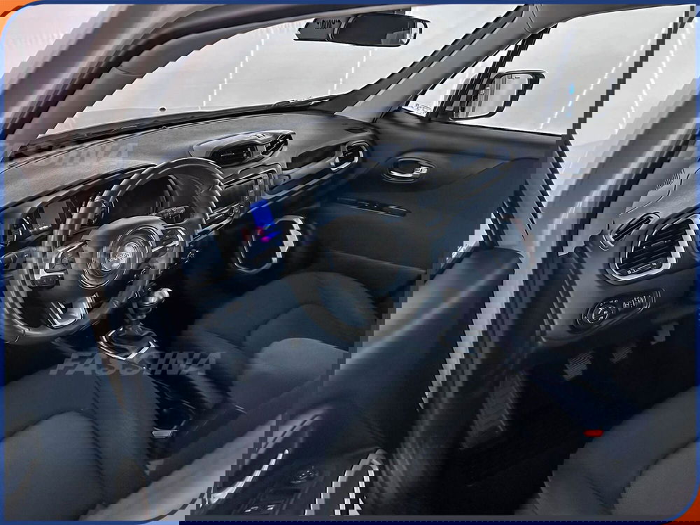 Jeep Renegade usata a Milano (9)