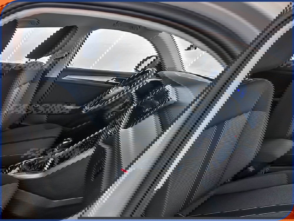 Volkswagen T-Roc usata a Milano (13)